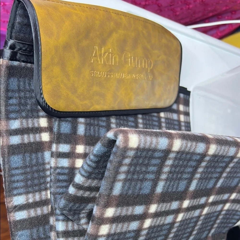 FIELD & CO Farm Credit West Soft Fleece Winter Plaid Roll Up Picnic Blanket